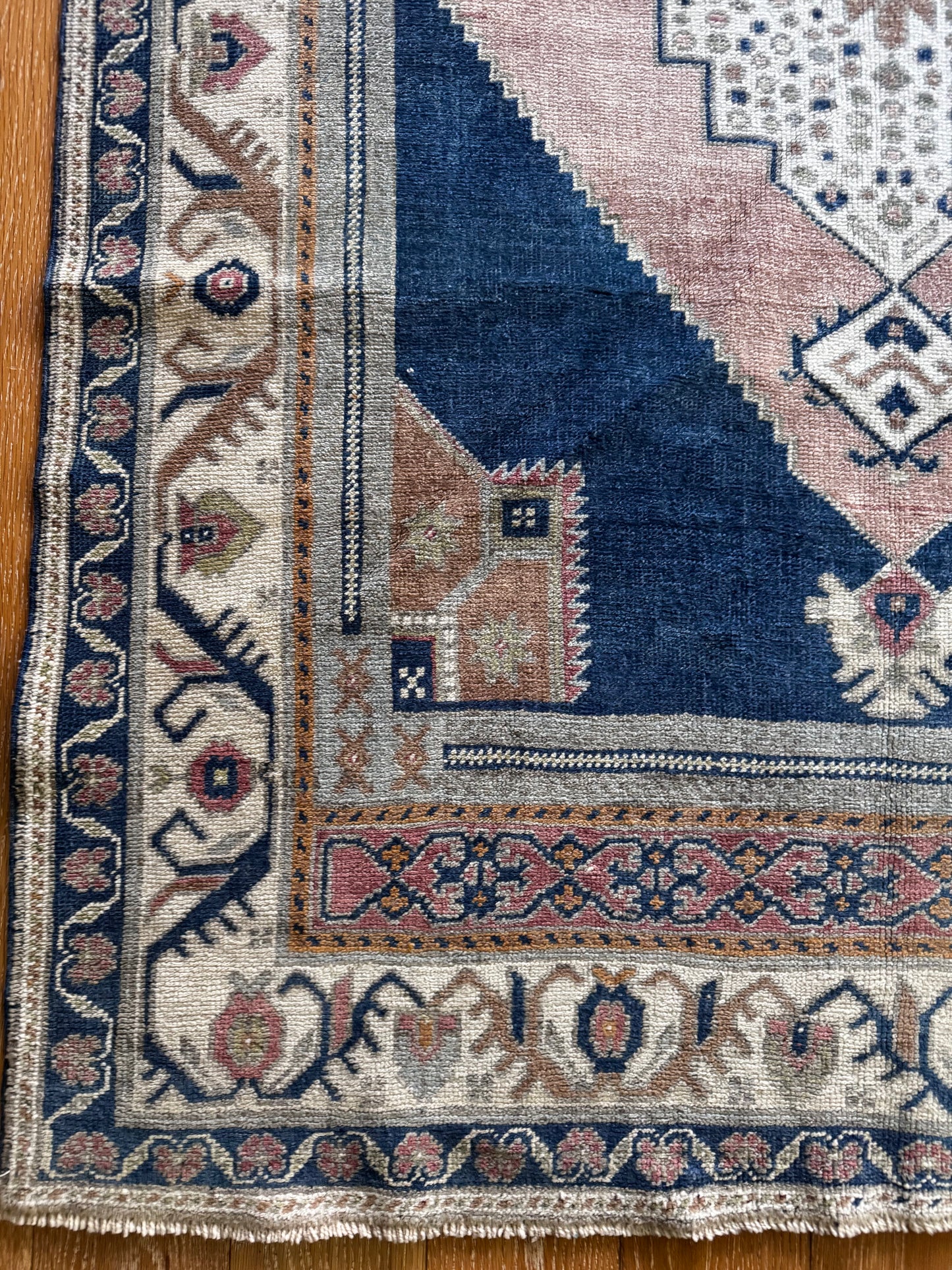 Blue (4’6”x8’3”)