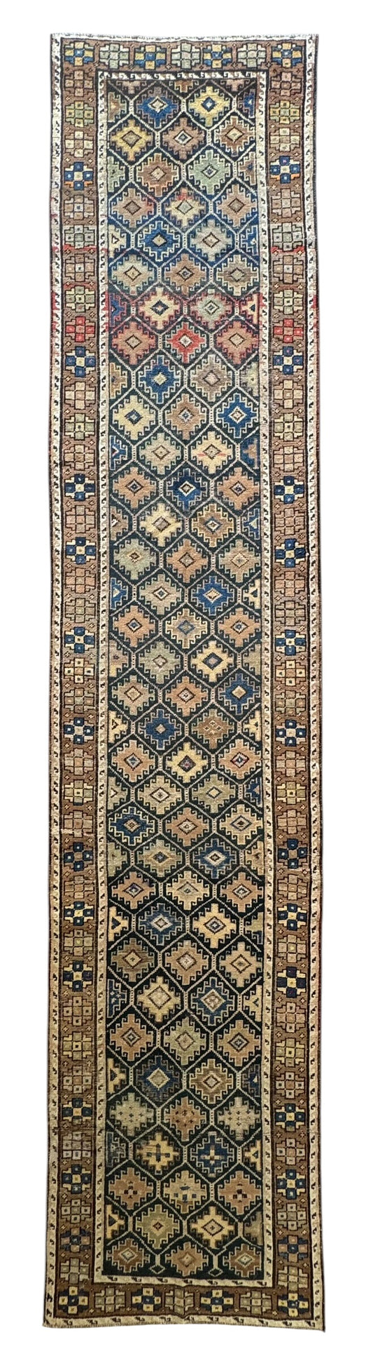 Casey (3’x13’9”)