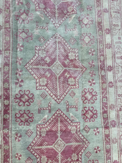 Rosa (5’ x 8’3”)