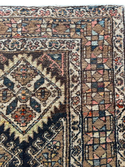 Soren (3’2” x 13’6”)