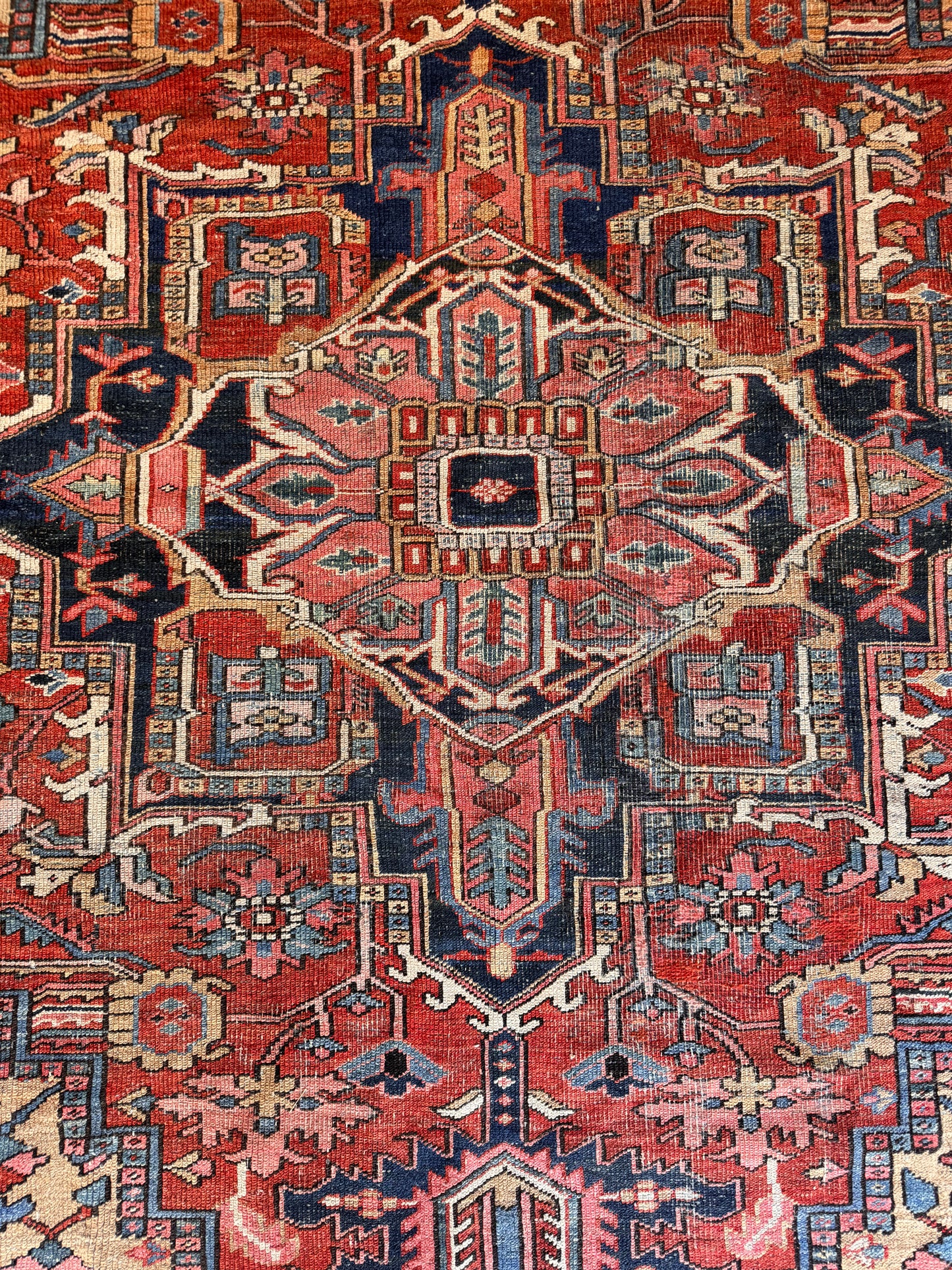 Caspian (8’8” x 11’7”)