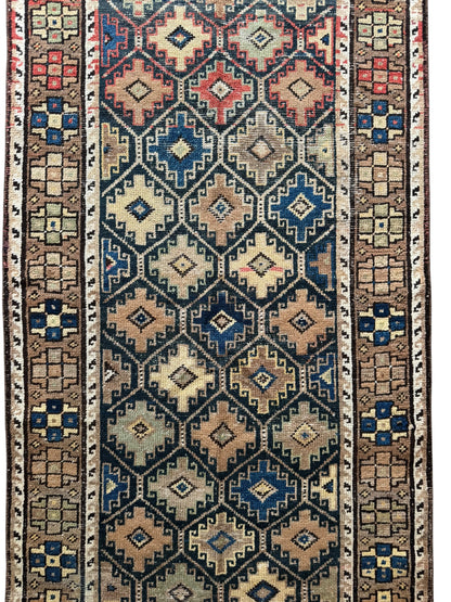 Casey (3’x13’9”)