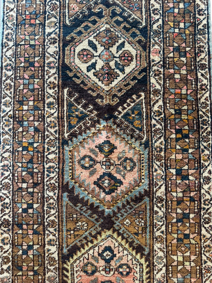 Soren (3’2” x 13’6”)