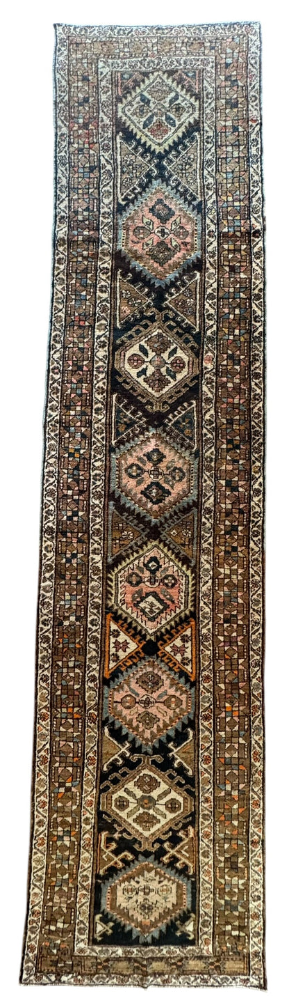 Soren (3’2” x 13’6”)