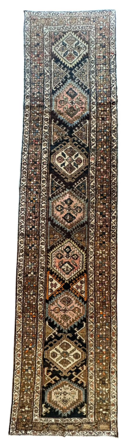 Soren (3’2” x 13’6”)