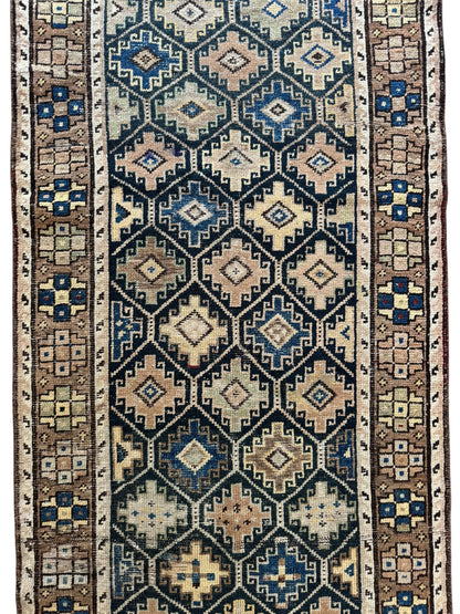 Casey (3’x13’9”)