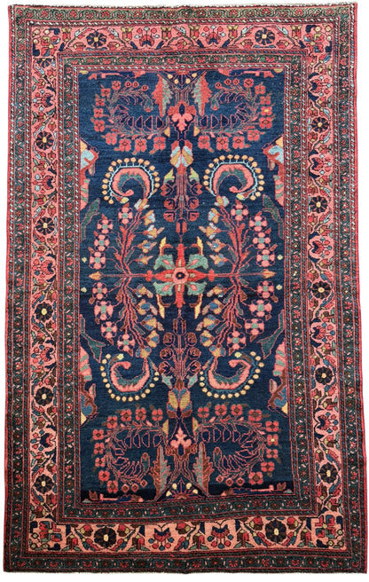 Portia (7’1” x 4’6”)