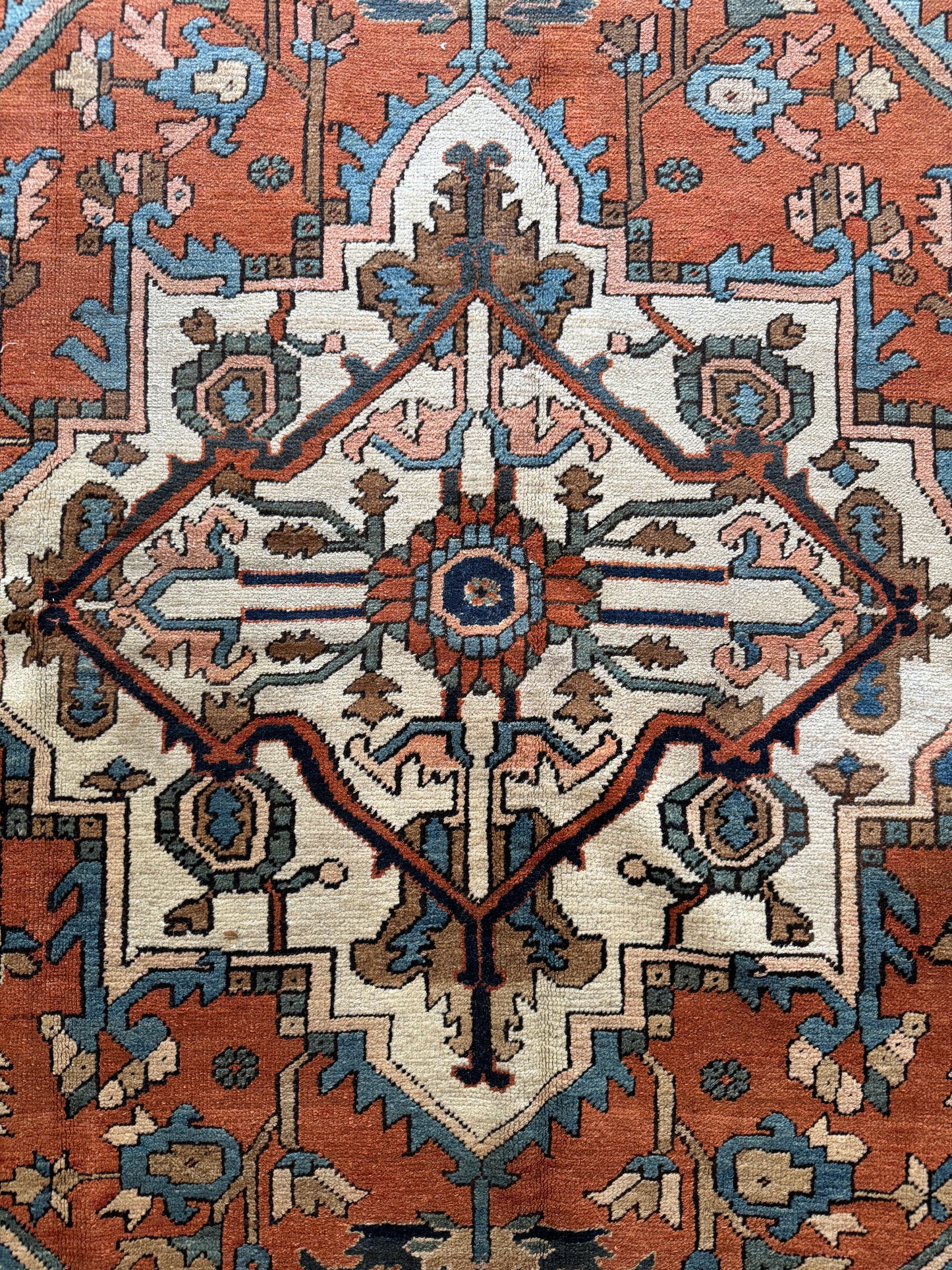 Aura (11’6” x 7’3”)