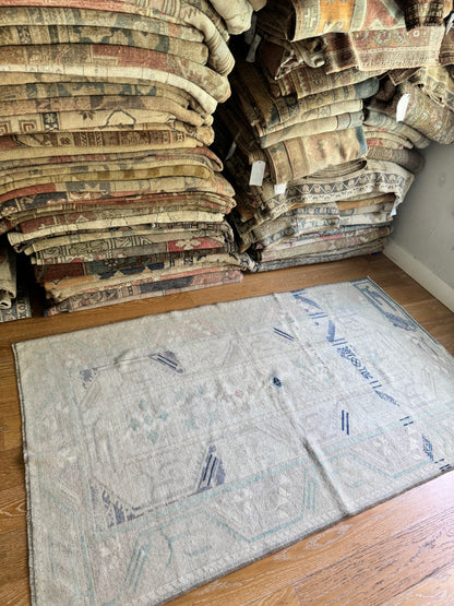 Ghost (4’x6’7”)