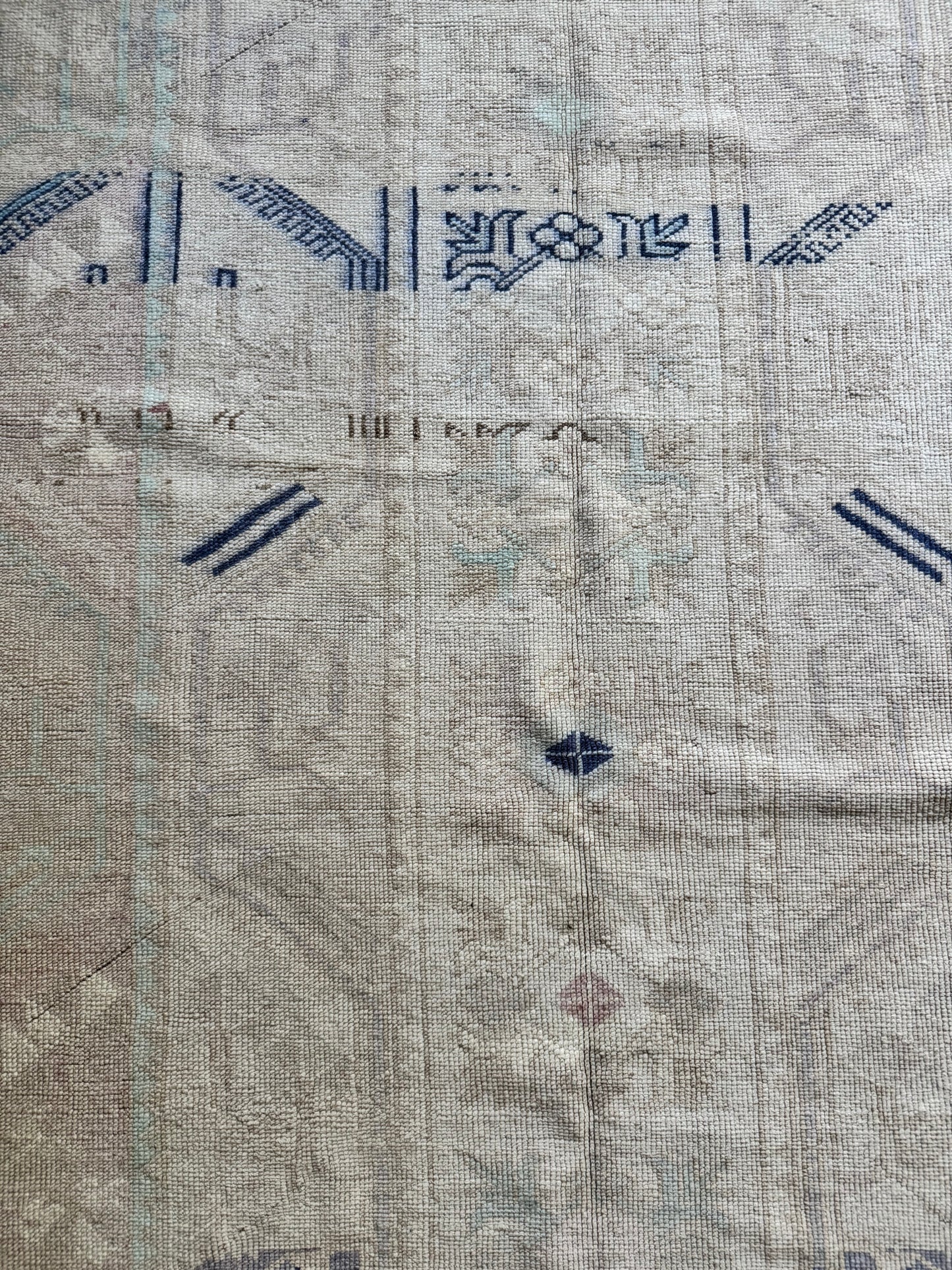 Ghost (4’x6’7”)