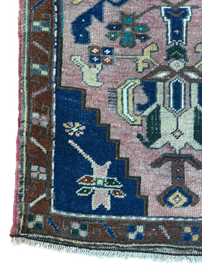 Tiny 4 ( 3’9” x 1’10”)