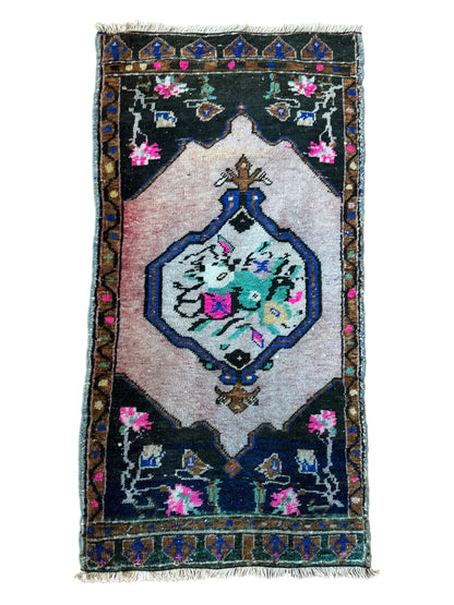 Tiny 2 (3’2” x 1’7”)
