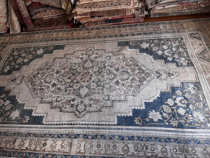 Talon (6’9”x12’2”)