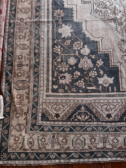 Talon (6’9”x12’2”)