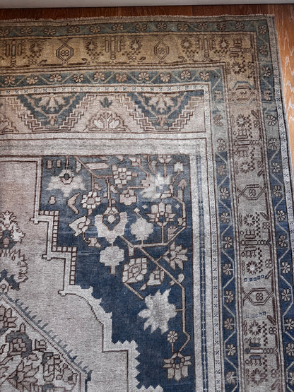 Talon (6’9”x12’2”)