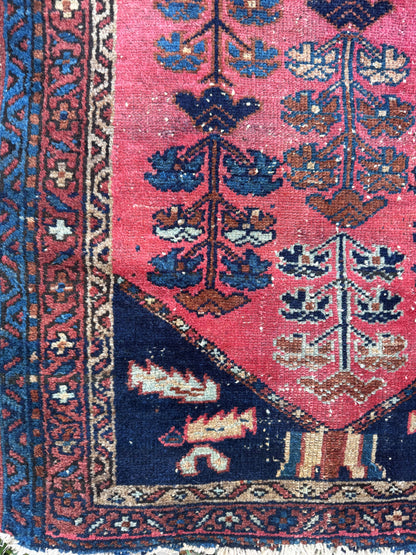 Minnie (2’7” x 4’)