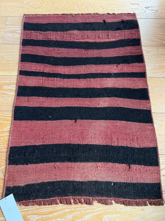 Tiny 9 (1’8” X 2’6”)